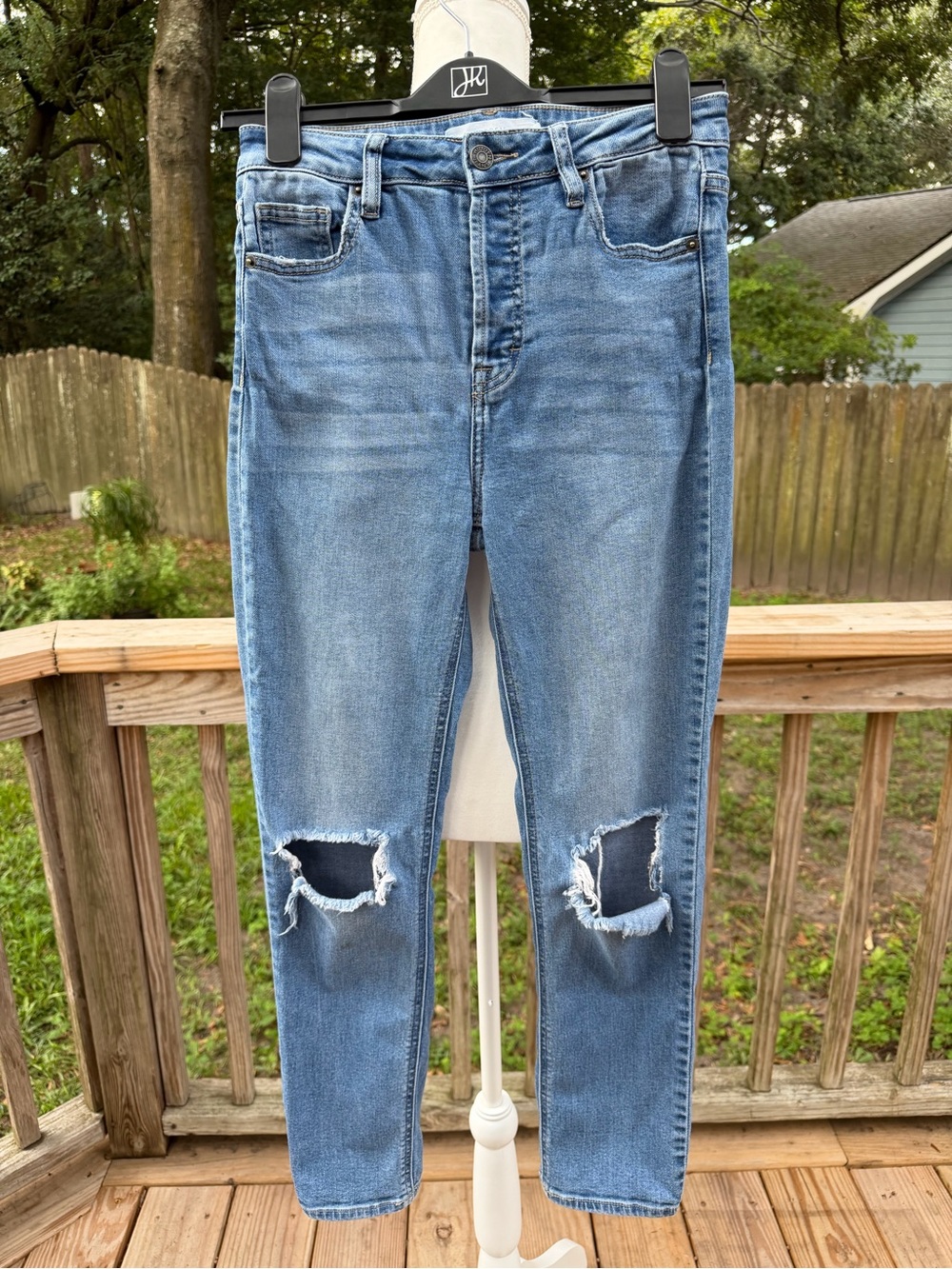 Hidden Light Blue Distressed Skinny Jeans with Knee Rips
